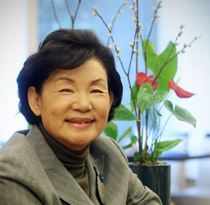 은평의 대표 문인을 소개합니다.  ⑥ 시인 신달자 이미지